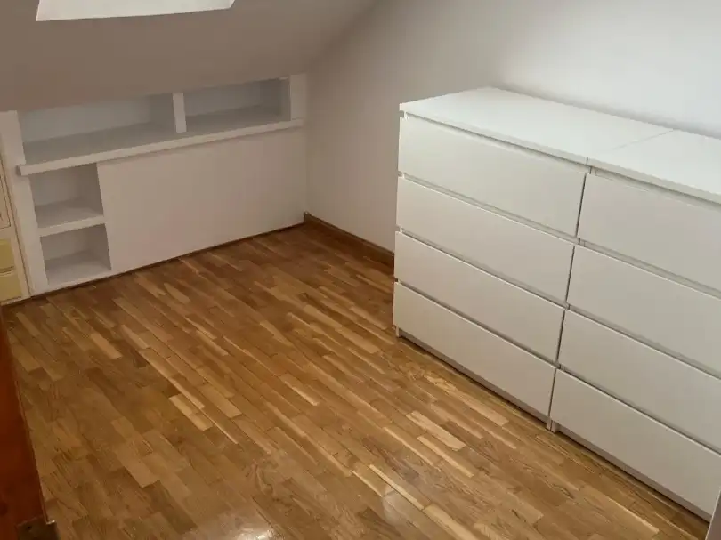 Piso en venta en Calle Villaverde, 1, Zona Centro Joven Habitación de Piso en venta en Alcorcón con Aire acondicionado