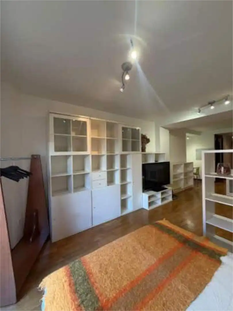 Wohnzimmer von Wohnung zur Miete in Oviedo  mit Terrasse