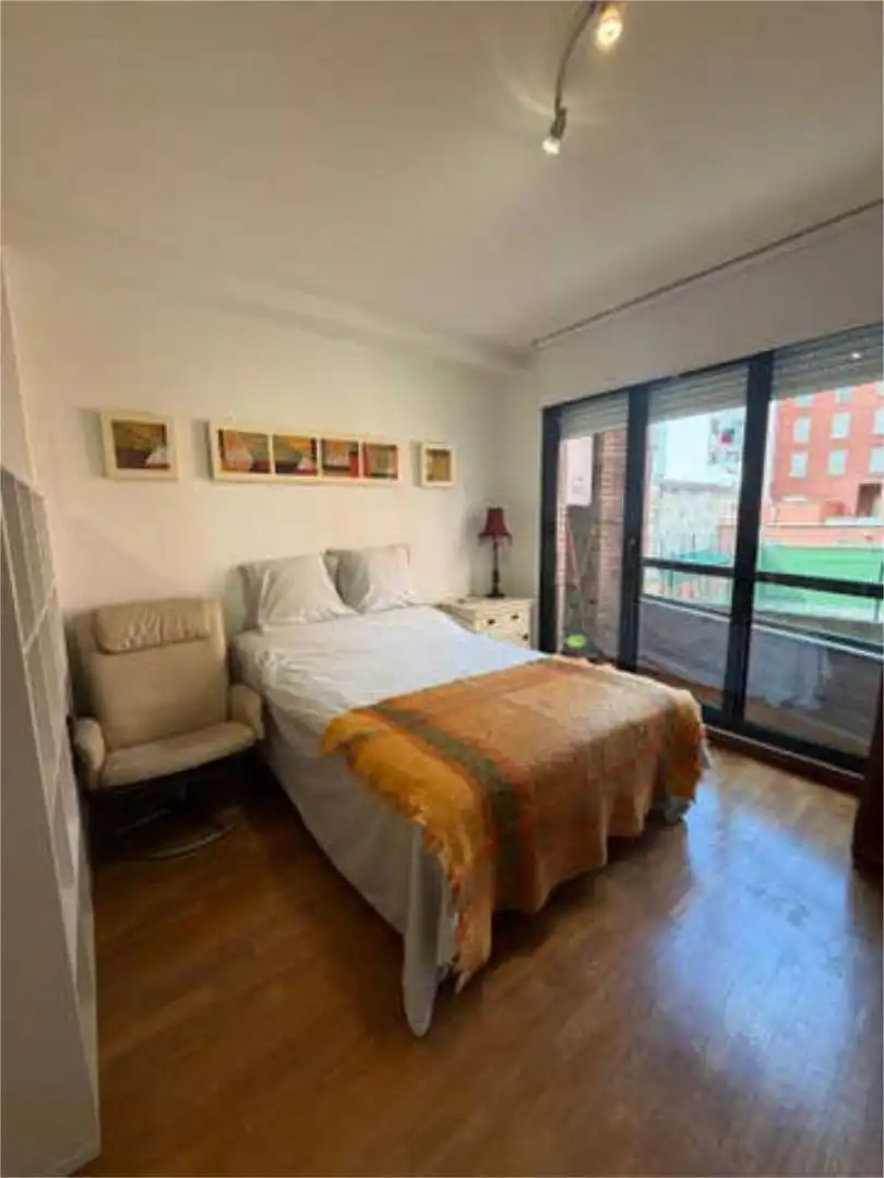 Schlafzimmer von Wohnung zur Miete in Oviedo  mit Terrasse