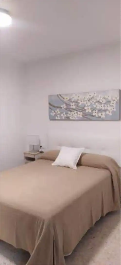 Piso de alquiler en Villamartín Habitación de Piso de alquiler en Villamartín con Terraza y Amueblado