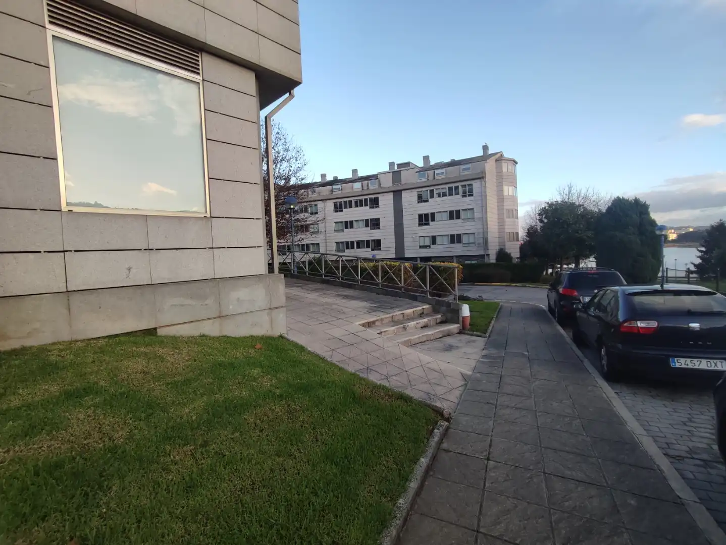 Außenansicht von Geschaftsraum zur Miete in Culleredo
