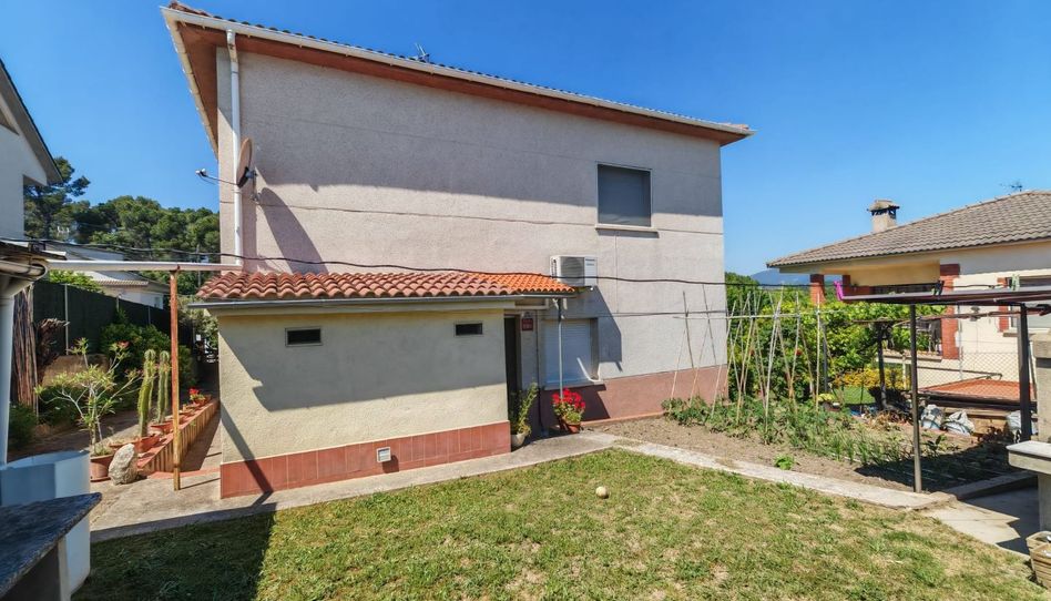 Piso en venta en Carrer del Penedès, 31, Lliçà d'Amunt, Barcelona - imagen 1 Foto 1 de Piso en venta en Carrer del Penedès, 31, Lliçà d'Amunt, Barcelona