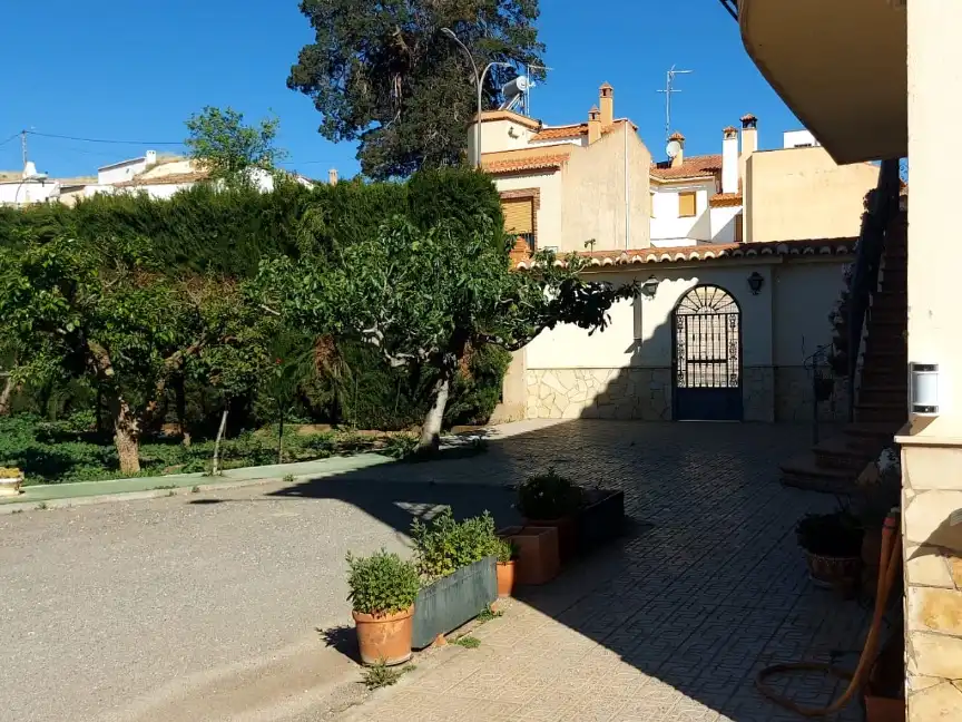 Garden of Houses for sale in Guadix  with Air Conditioner, Terrace and Swimming Pool