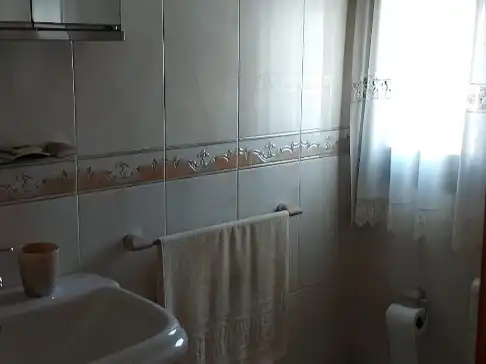 Bathroom of Houses for sale in Guadix  with Air Conditioner, Terrace and Swimming Pool