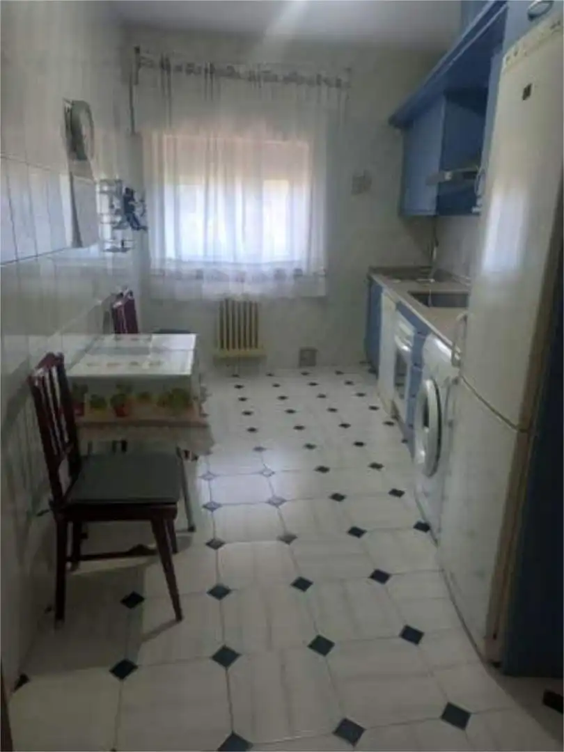 Kitchen of Houses for rent in Nuñomoral  with Heating