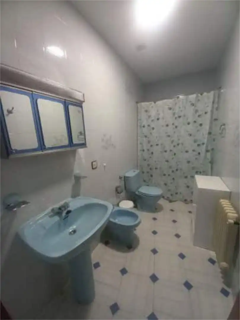 Bathroom of Houses for rent in Nuñomoral  with Heating