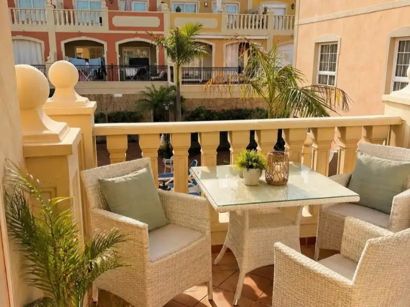 Terraza de Dúplex de alquiler en Arona con Aire acondicionado, Terraza y Piscina