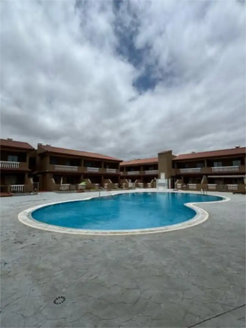 Flat for rent in Arico Swimming pool of Flat for rent in Arico with Private garden, Terrace and Swimming Pool