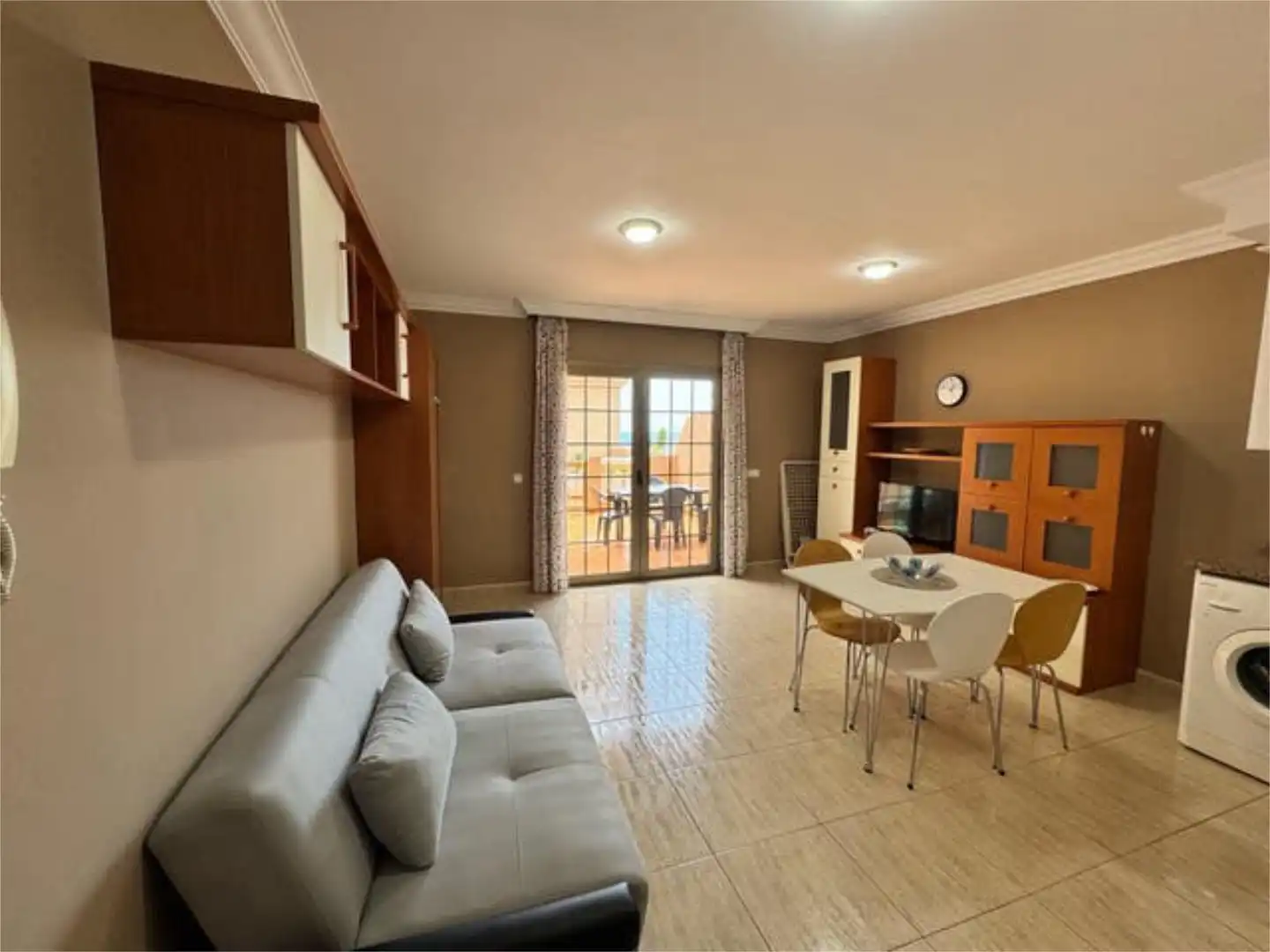 Flat for rent in Arico Living room of Flat for rent in Arico with Private garden, Terrace and Swimming Pool