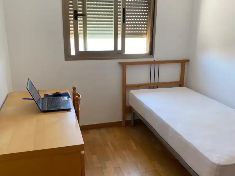 Wohnung zur Miete in Calle del Jalón, 25, Carretera de Cádiz Schlafzimmer von Wohnung zur Miete in Málaga Capital mit Klimaanlage, Terrasse und Schwimmbad