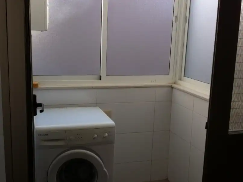 Wohnung zur Miete in Calle del Jalón, 25, Carretera de Cádiz Badezimmer von Wohnung zur Miete in Málaga Capital mit Klimaanlage, Terrasse und Schwimmbad