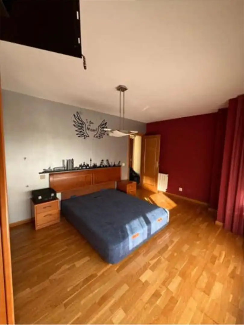 Habitación de Piso de alquiler en Aranda de Duero con Calefacción, Terraza y Trastero