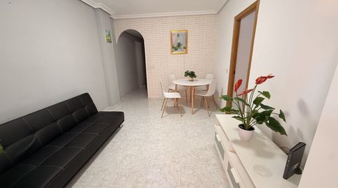 Foto 3 de Piso en venta en Calle Moriones, 65, Antonio Machado, Torrevieja