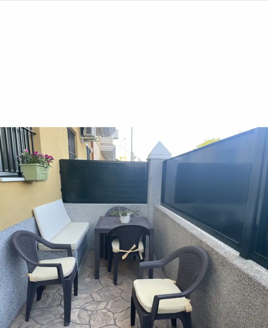 Wohnung zur Miete in Calle Laguna del Moral, 4, Bahia Luz - La Forestal Terrasse von Wohnung zur Miete in Rota mit Terrasse, Schwimmbad und Balkon