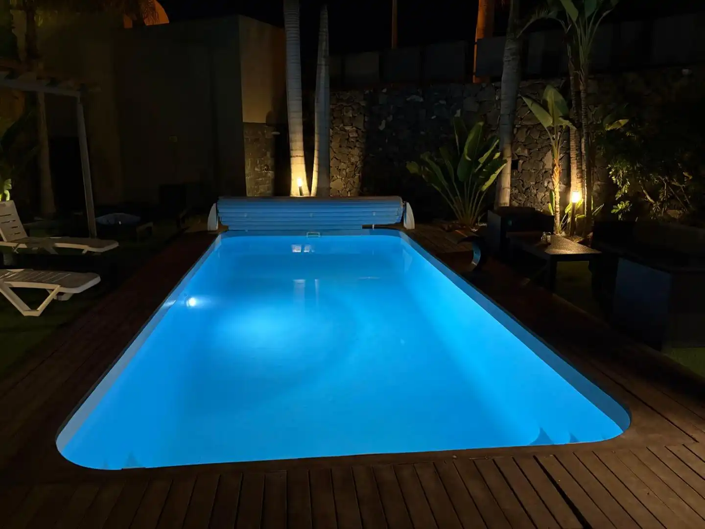 Casa o chalet de alquiler en Calle Francia, 12, La Caldera Piscina de Casa o chalet de alquiler en Adeje con Aire acondicionado, Jardín privado y Parquet