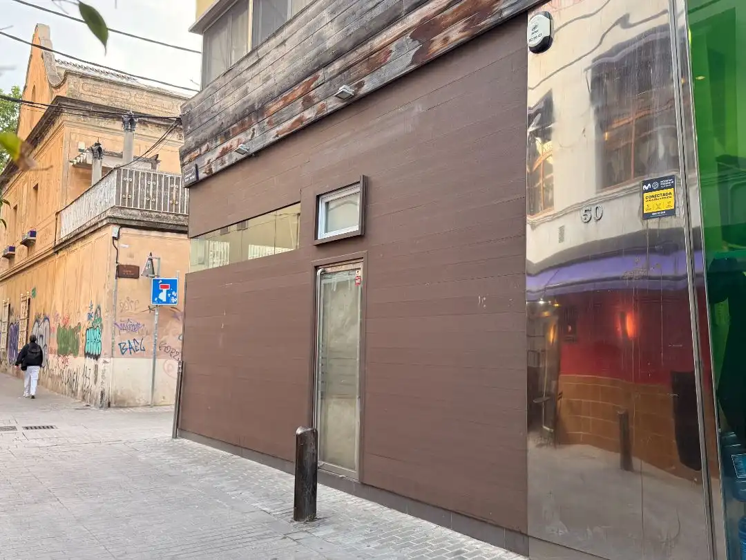 Loft de alquiler en Carrer de Ribas i Perdigó, 50, Centre Vista exterior de Loft de alquiler en Badalona con Aire acondicionado, Calefacción y Amueblado