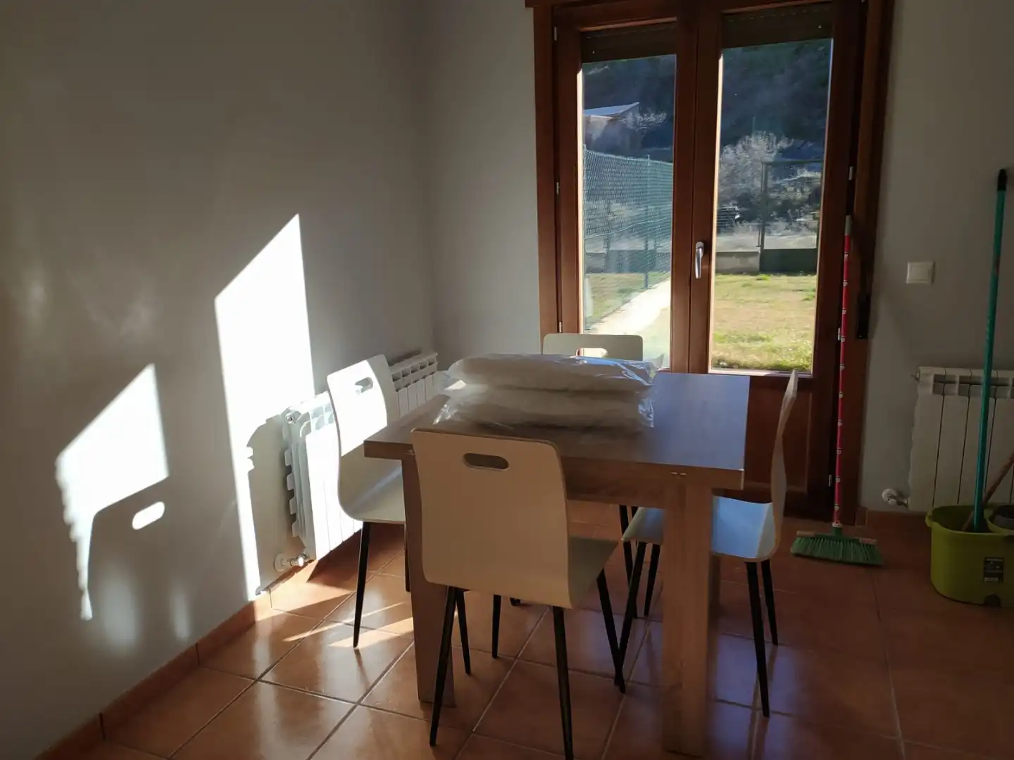Dining room of Detached homes for rent in Vozmediano  with Heating, Private garden and Parquet flooring