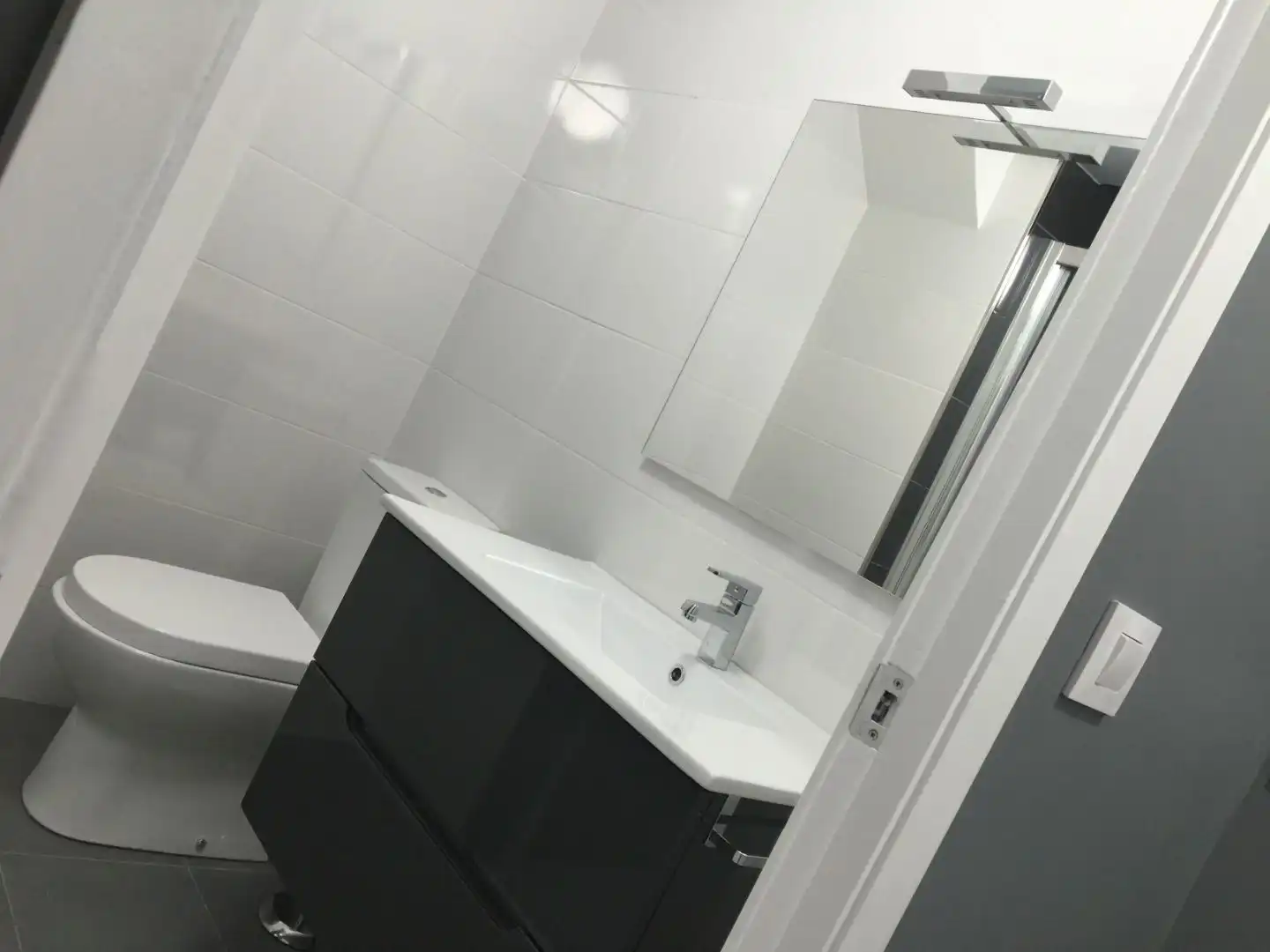Piso en venta en Rúa da Coruña, 35, Plaza Industria Baño de Piso en venta en Vigo con Calefacción, Parquet y Trastero