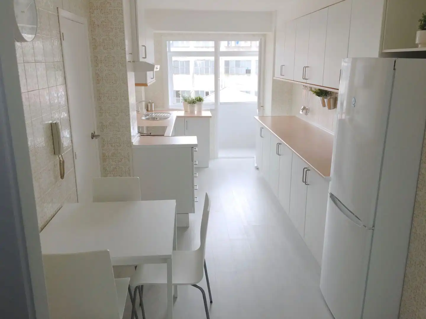 Piso en venta en Rúa da Coruña, 35, Plaza Industria Cocina de Piso en venta en Vigo con Calefacción, Parquet y Trastero
