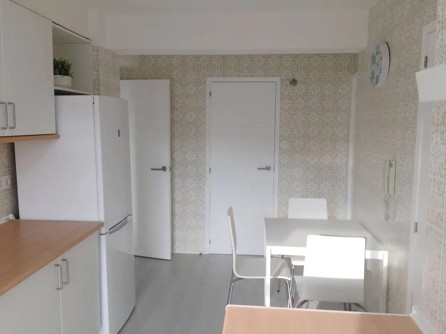 Piso en venta en Rúa da Coruña, 35, Plaza Industria Cocina de Piso en venta en Vigo con Calefacción, Parquet y Trastero