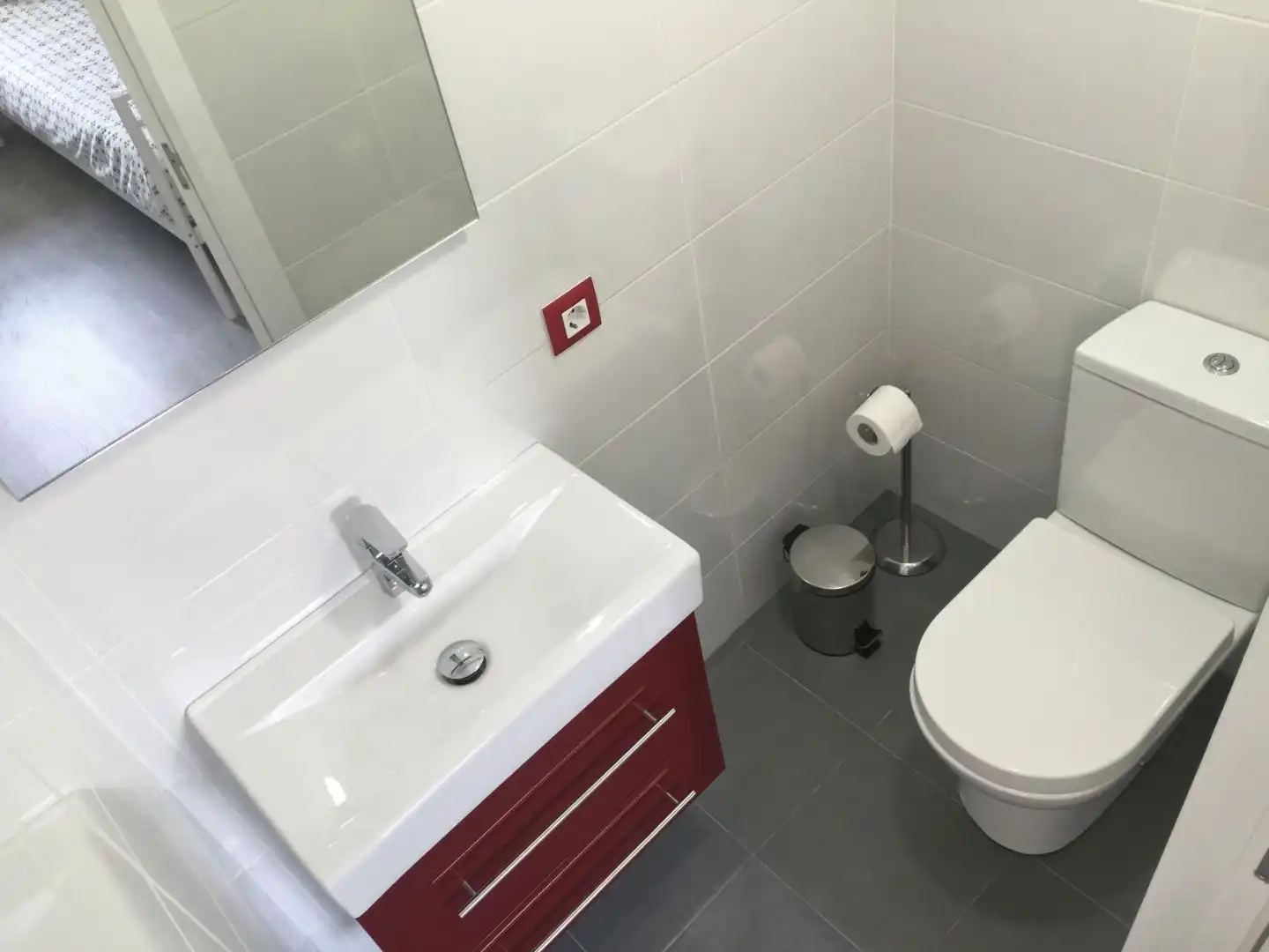 Piso en venta en Rúa da Coruña, 35, Plaza Industria Baño de Piso en venta en Vigo con Calefacción, Parquet y Trastero