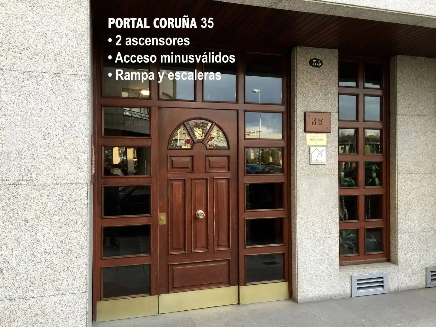 Piso en venta en Rúa da Coruña, 35, Plaza Industria Piso en venta en Vigo con Calefacción, Parquet y Trastero