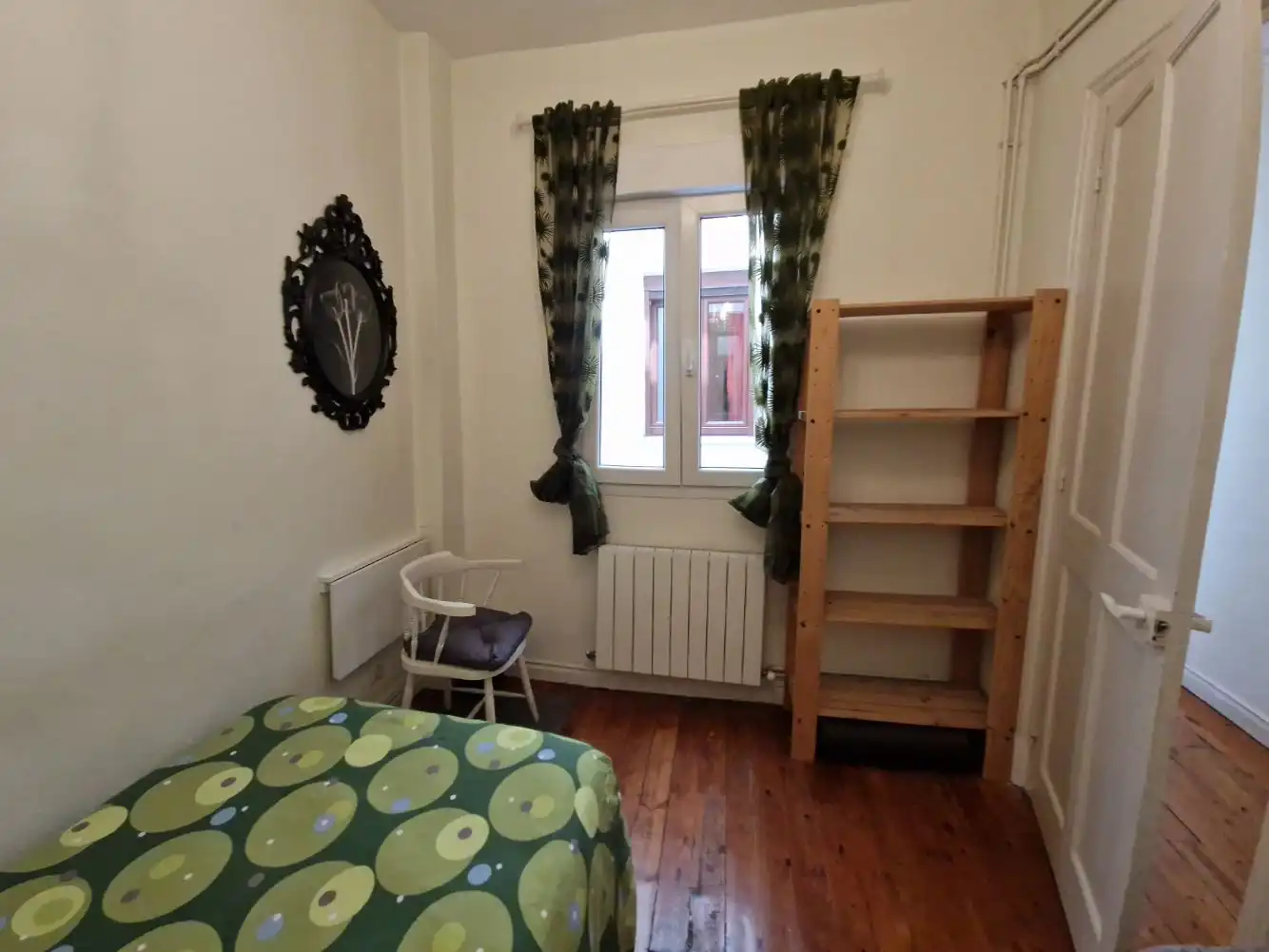 Habitación de Piso de alquiler en Bilbao  con Calefacción, Parquet y Amueblado