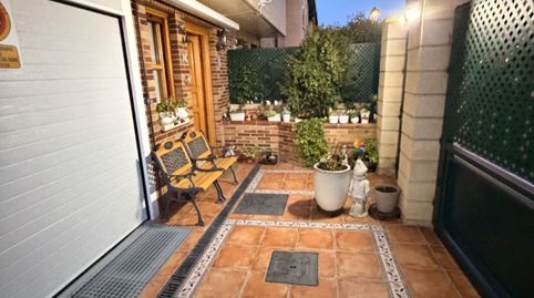 Foto 2 de Casa adosada en venta en Calle Carmen Amaya, 146, Crucero - Aquende, Miranda de Ebro