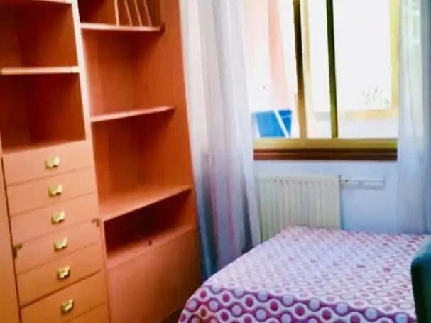 Bedroom of Flat for rent in Madrid  with Heating, Parquet flooring and Terrace