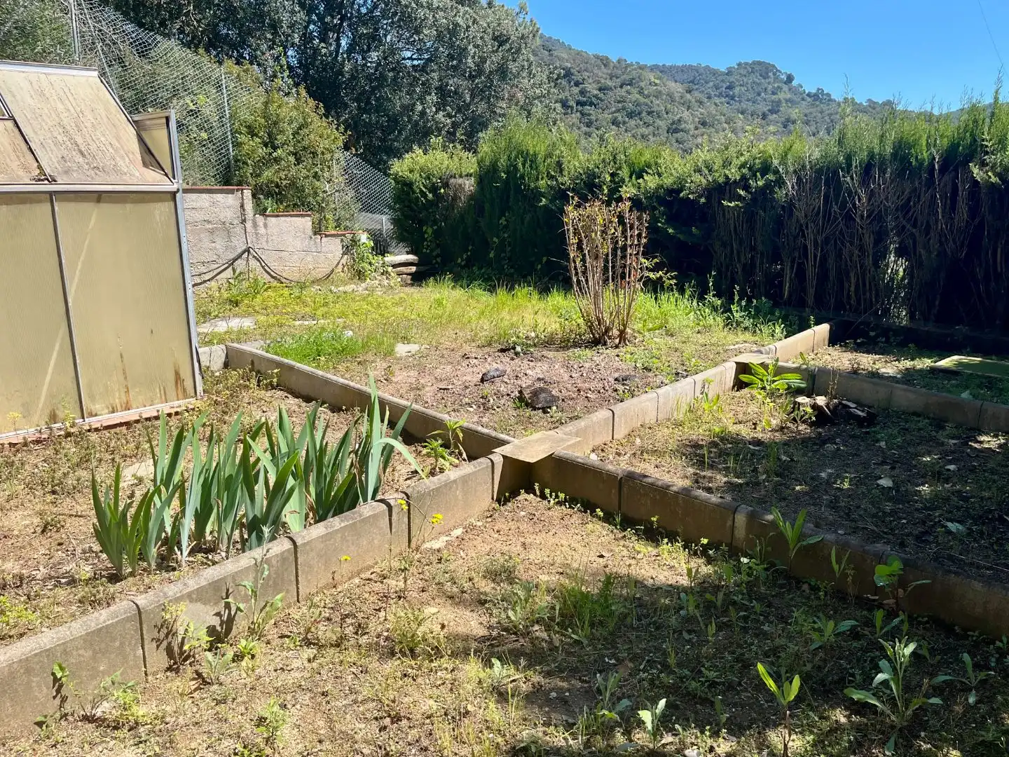 Houses for sale in Carrer del Montseny, 5, Sant Cebrià de Vallalta Houses for sale in Sant Cebrià de Vallalta with Air Conditioner, Terrace and Swimming Pool