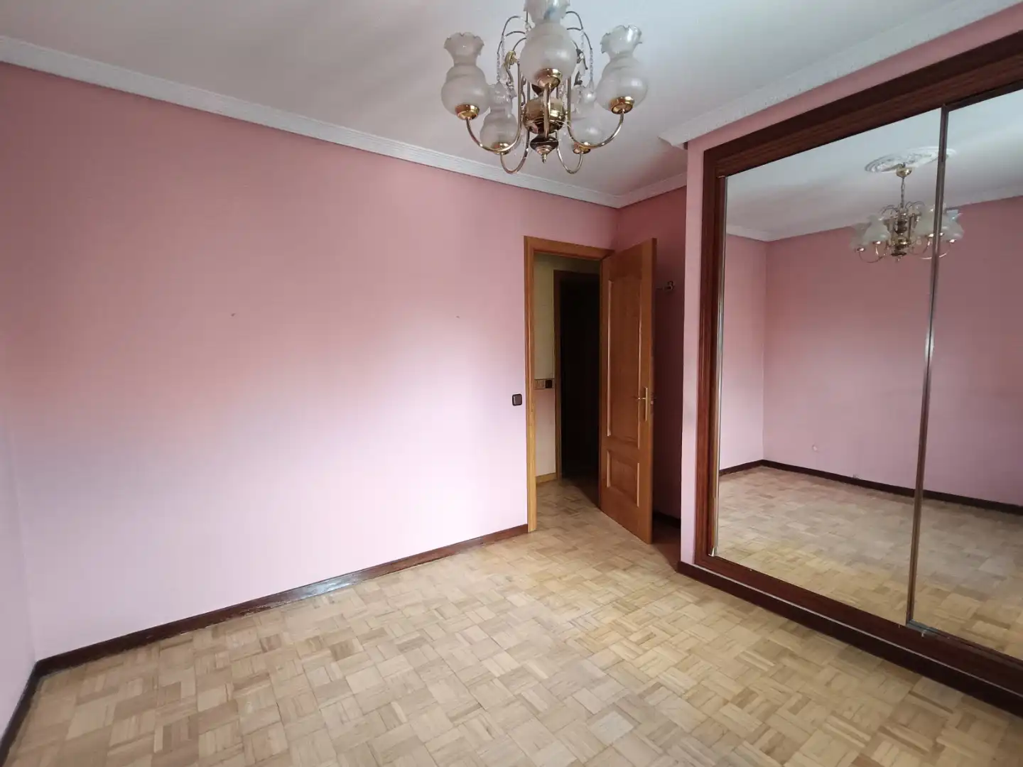 Wohnung zum Verkauf in Calle de Méjico, 8, Valleaguado - La Cañada Schlafzimmer von Wohnung zum Verkauf in Coslada mit Heizung, Privatgarten und Parkett