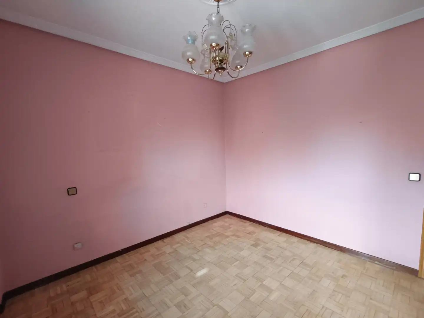 Wohnung zum Verkauf in Calle de Méjico, 8, Valleaguado - La Cañada Schlafzimmer von Wohnung zum Verkauf in Coslada mit Heizung, Privatgarten und Parkett