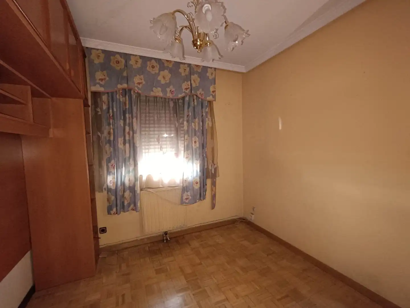 Wohnung zum Verkauf in Calle de Méjico, 8, Valleaguado - La Cañada Schlafzimmer von Wohnung zum Verkauf in Coslada mit Heizung, Privatgarten und Parkett