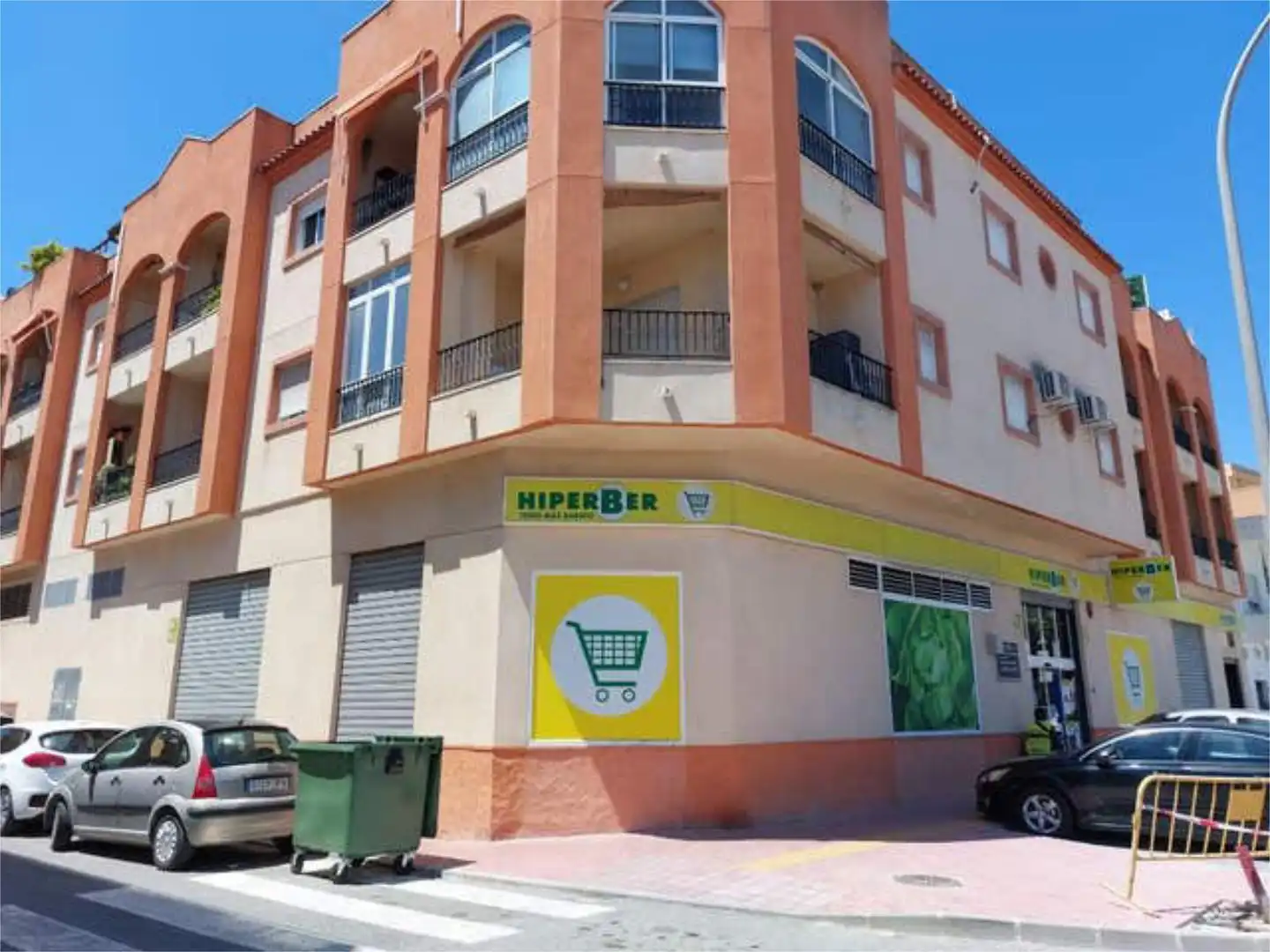 Flat for rent in San Isidro  with Heating, Terrace and Swimming Pool