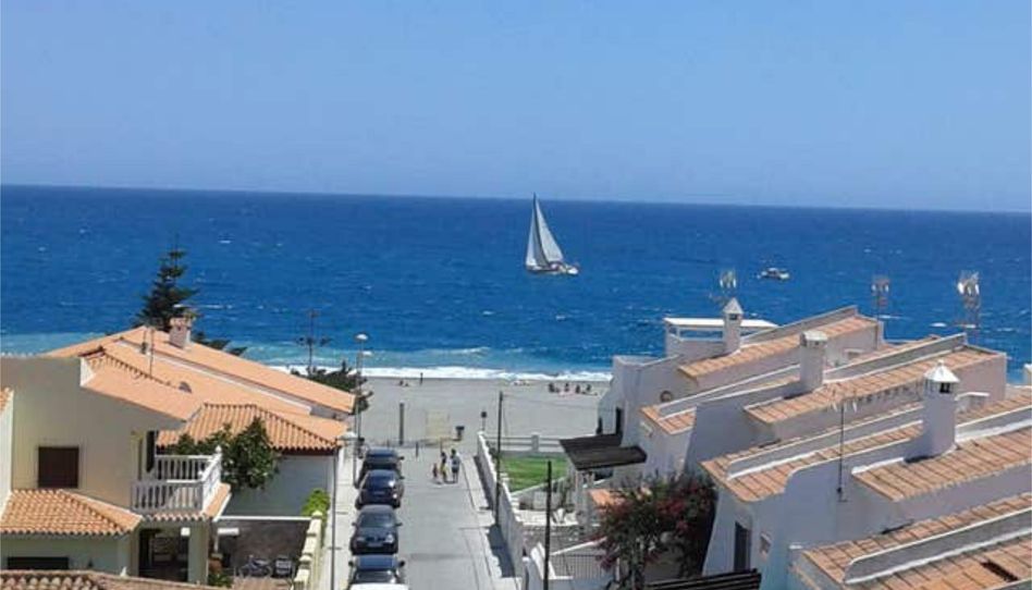 Apartamento de alquiler en Calahonda - Carchuna, Motril - imagen 1 Foto 1 de Apartamento de alquiler en Calahonda - Carchuna, Motril