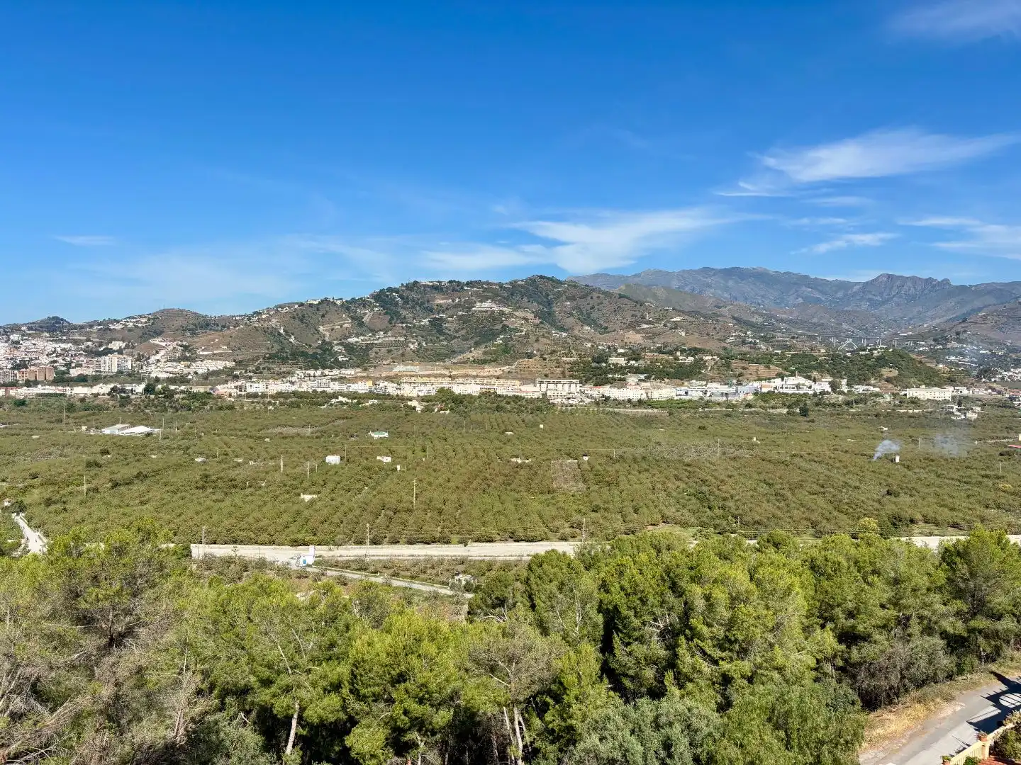 Houses for sale in Street Calle Pino Alto, 1, Velilla - Velilla Taramay Houses for sale in Almuñécar with Air Conditioner, Terrace and Swimming Pool