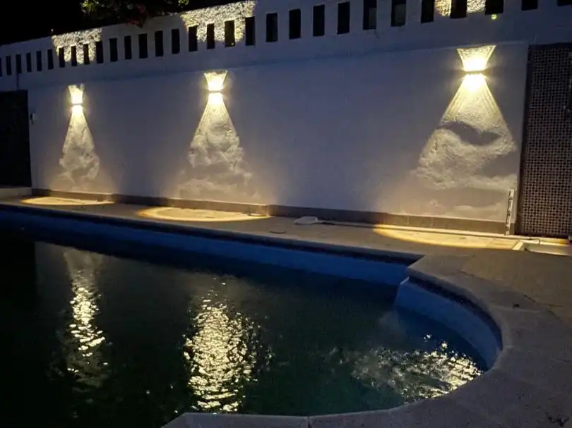 Houses for sale in Street Calle Pino Alto, 1, Velilla - Velilla Taramay Swimming pool of Houses for sale in Almuñécar with Air Conditioner, Terrace and Swimming Pool