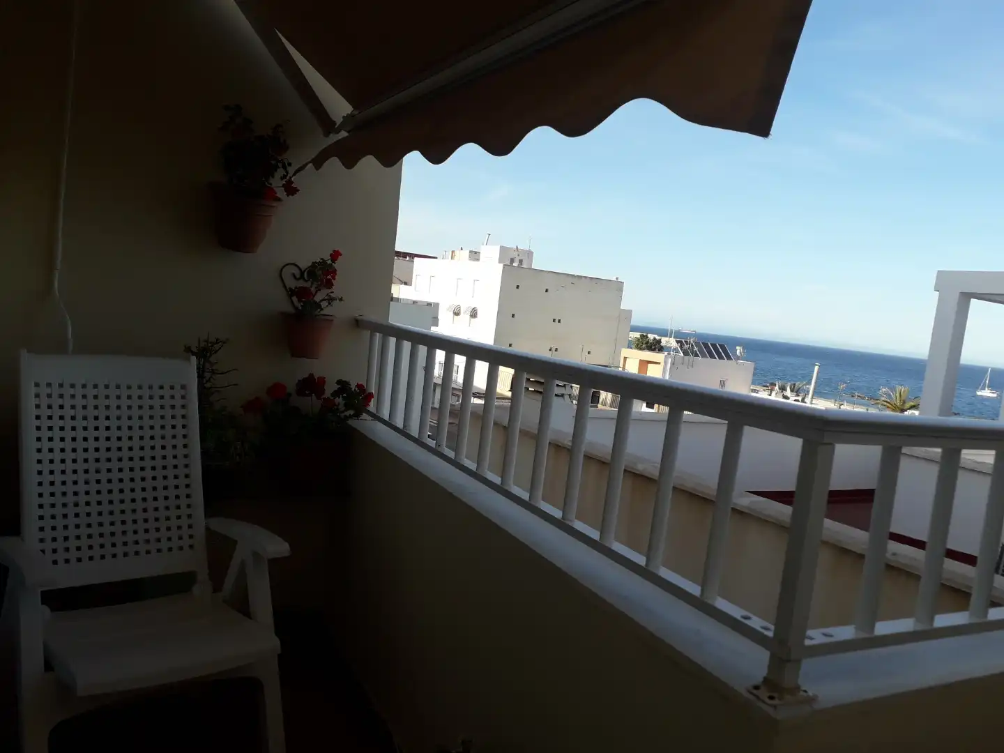 Piso de alquiler en Calle Viola, 4, Las Escobetas