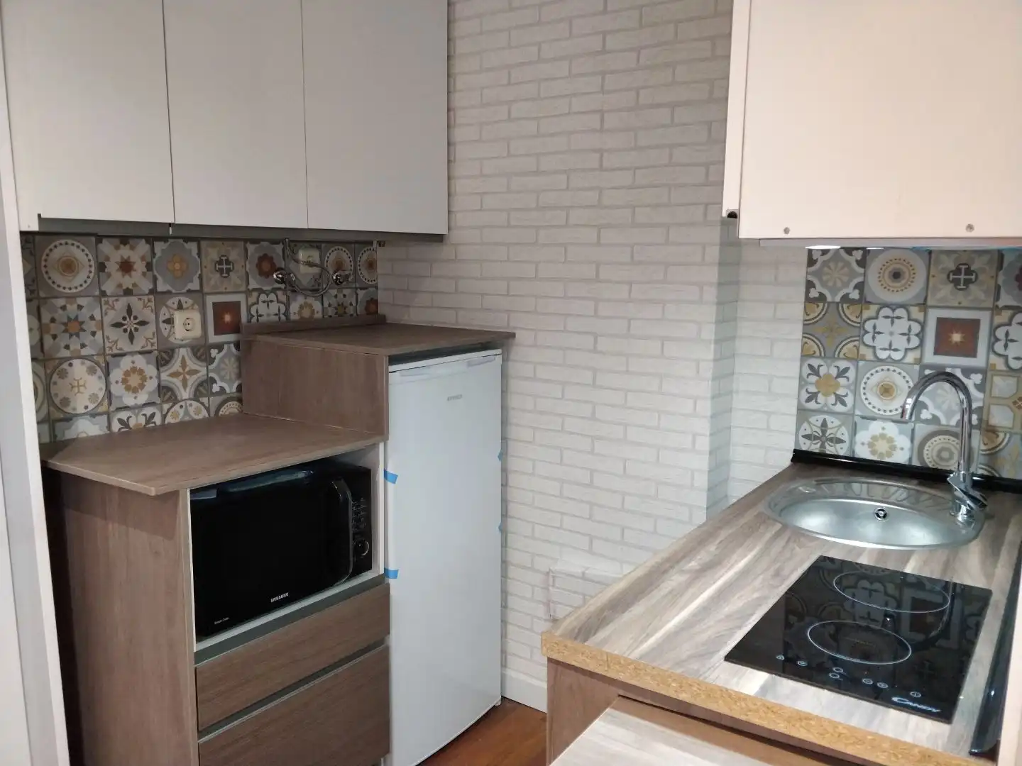 Pis de lloguer a Calle del Parroco Eusebio Cuenca, 34, Delicias Cuina de Pis de lloguer en Madrid amb Moblat