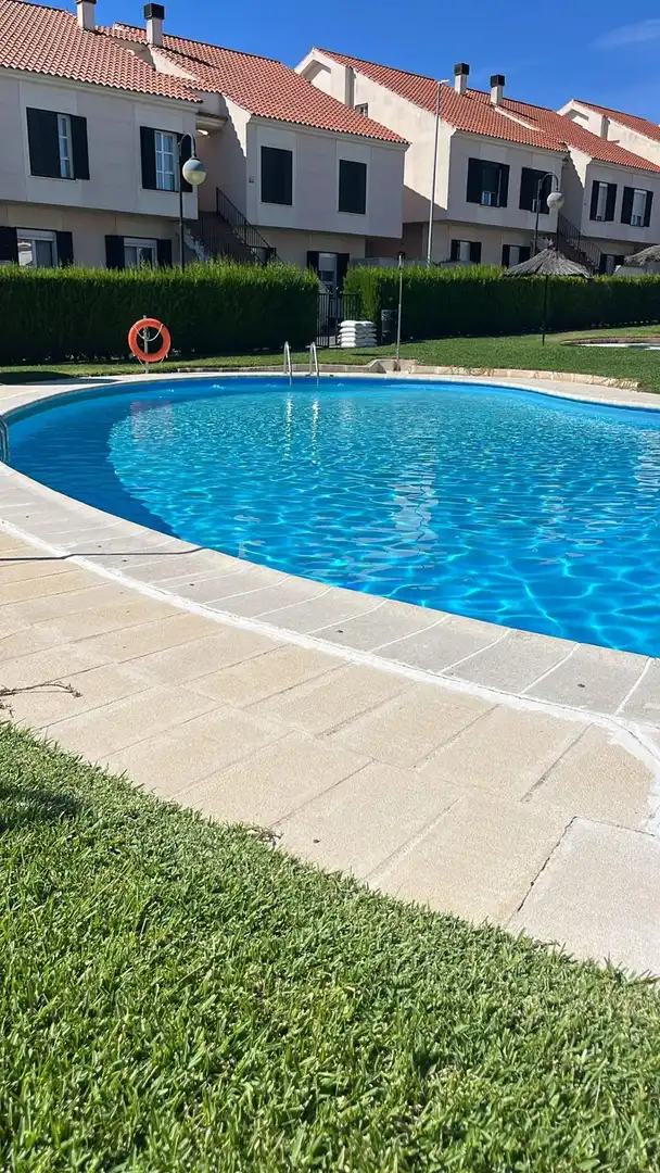 Schwimmbecken von Wohnung zum Verkauf in Badajoz mit Klimaanlage, Heizung und Terrasse