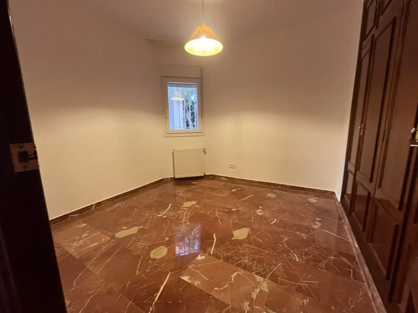 Wohnung zum Verkauf in Badajoz mit Klimaanlage, Heizung und Terrasse