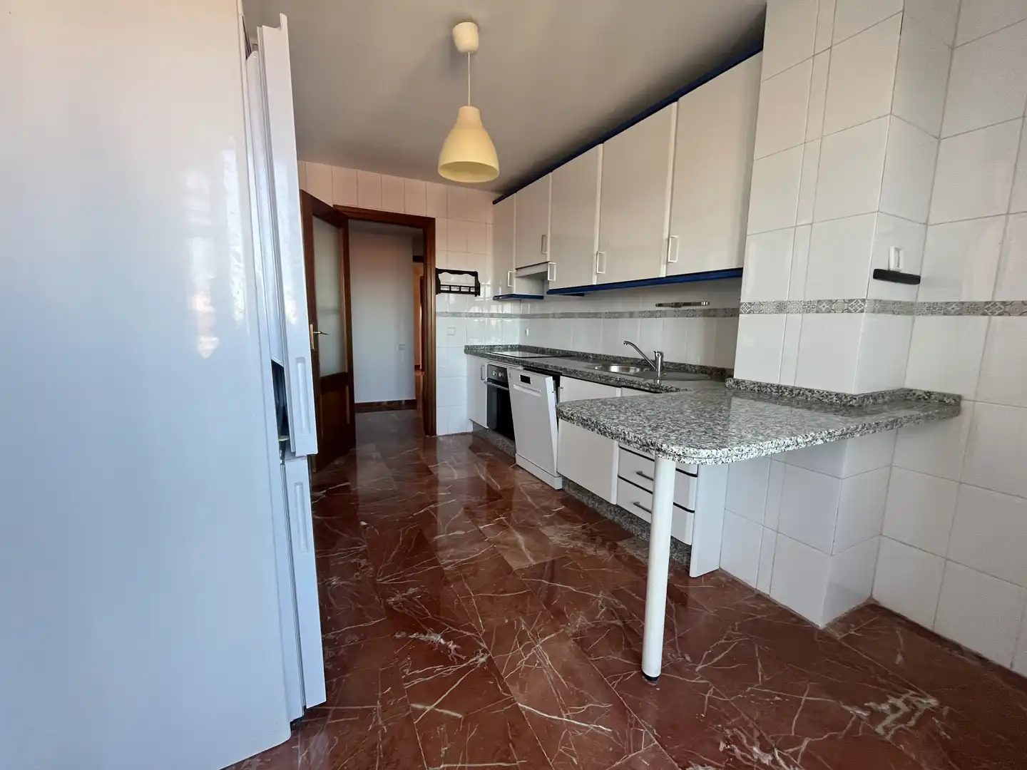 Küche von Wohnung zum Verkauf in Badajoz mit Klimaanlage, Heizung und Terrasse