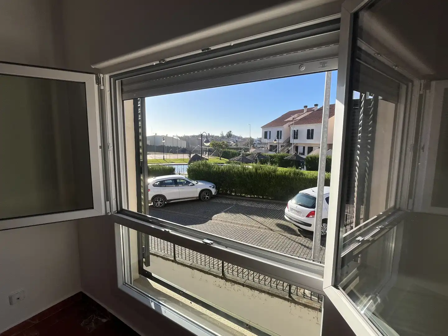 Außenansicht von Wohnung zum Verkauf in Badajoz mit Klimaanlage, Heizung und Terrasse