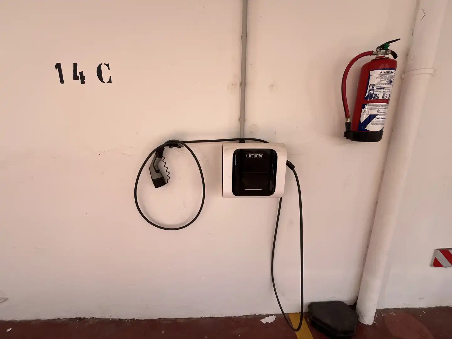 Parkplatz von Wohnung zum Verkauf in Badajoz mit Klimaanlage, Heizung und Terrasse