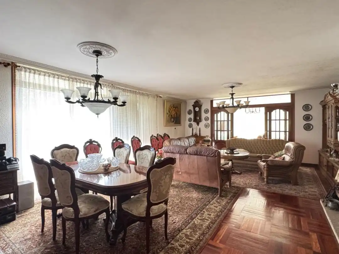 Casa o chalet en venta en Rúa Baixada á Praia de Menduíña, 10, Aldán Comedor de Casa o chalet en venta en Cangas con Aire acondicionado, Calefacción y Jardín privado