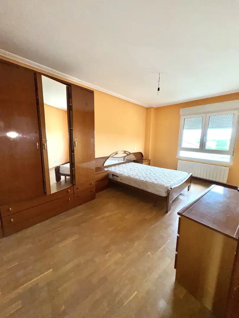 Flat for rent in Avenida de León / Carril Lateral, 36, Tordesillas