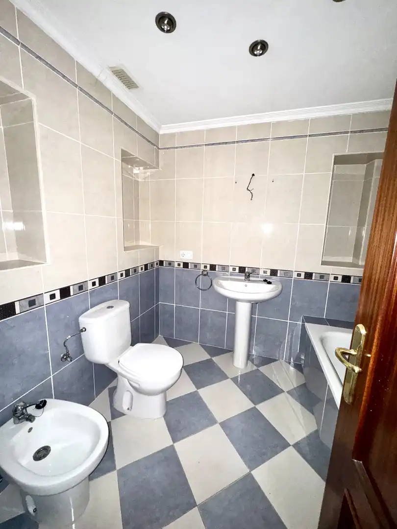 Flat for rent in Avenida de León / Carril Lateral, 36, Tordesillas