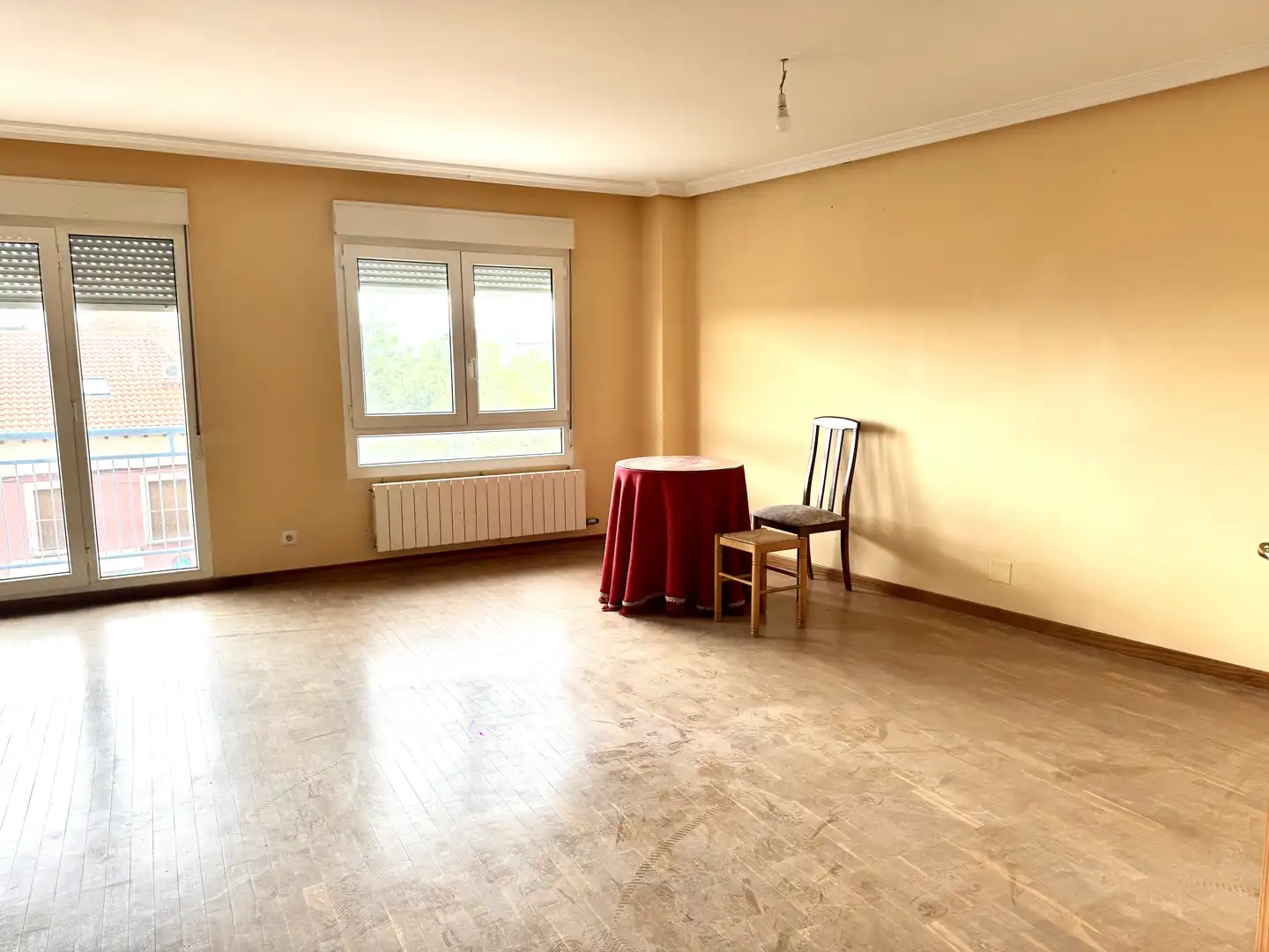 Flat for rent in Avenida de León / Carril Lateral, 36, Tordesillas