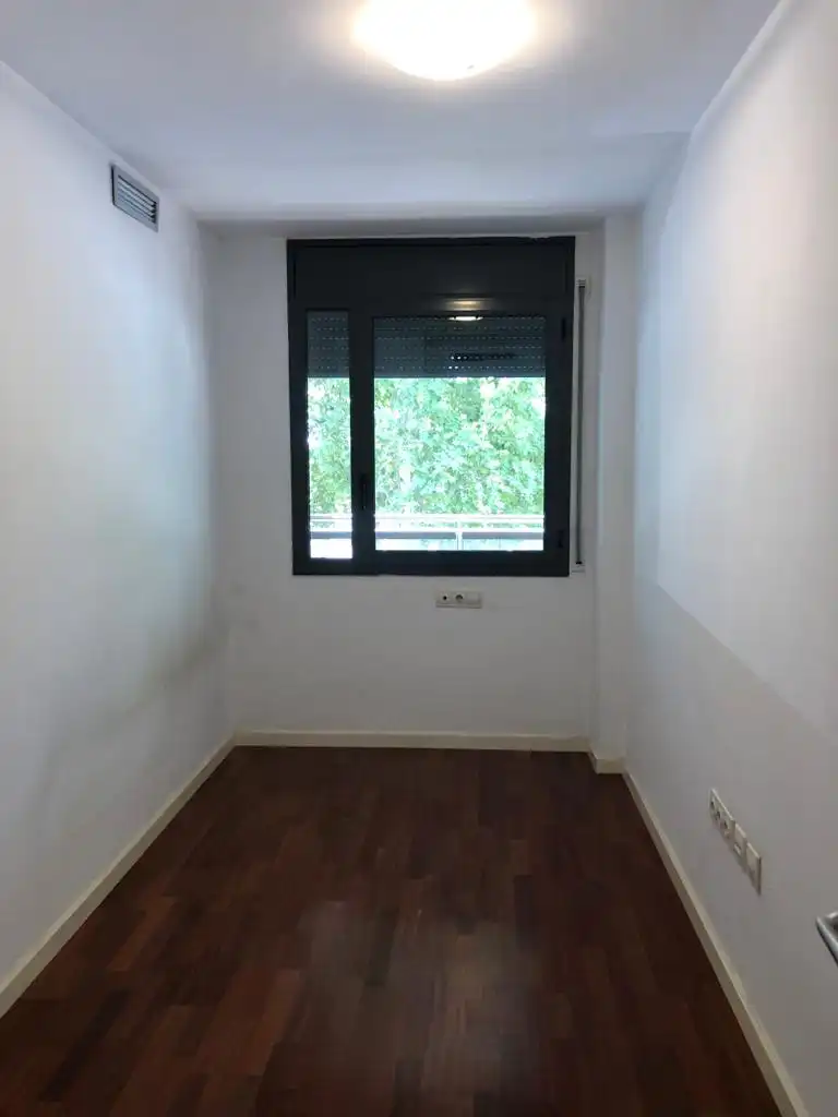 Terrasse von Wohnung zur Miete in Lleida mit Klimaanlage, Privatgarten und Parkett