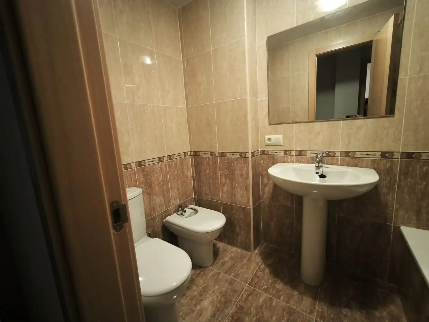 Baño de Piso de alquiler en Zamora Capital  con Calefacción, Parquet y Amueblado